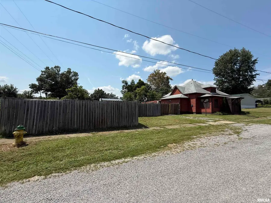 1555 Reed Street, Eldorado, IL 62930 - #3