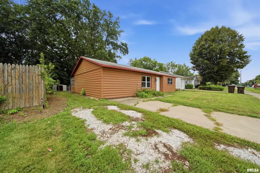 5914 N Frostwood Parkway, Peoria, IL 61615 - #3
