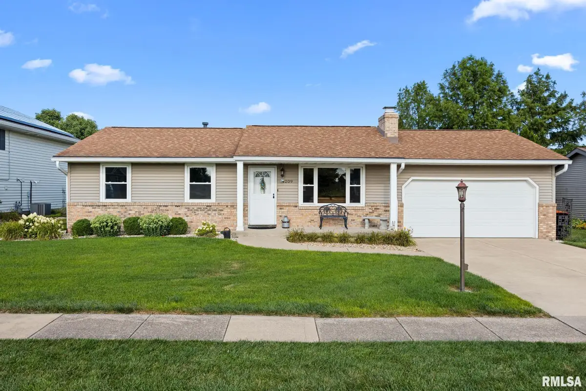 1209 Westminster Drive, Washington, IL 61571 - #1