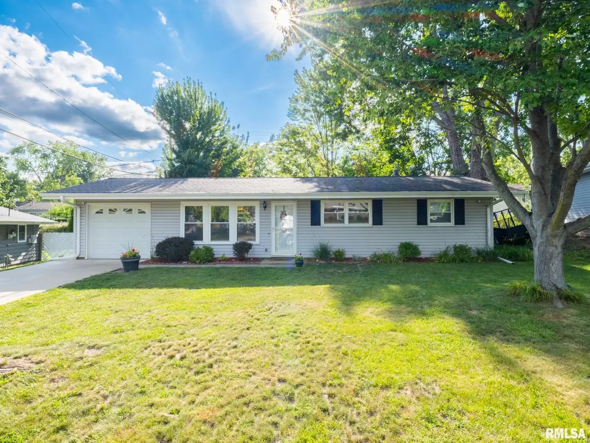 5615 N Mar Vista Drive, Peoria, IL 61614 - #1