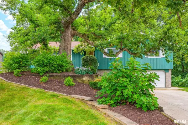 108 Julian Avenue, East Peoria, IL 61611