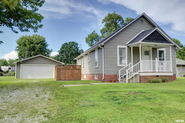 208 E Main Street, Industry, IL 61440
