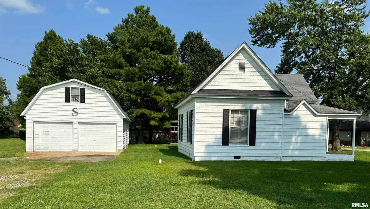 1607 S Carbon Street, Marion, IL 62959 - #1
