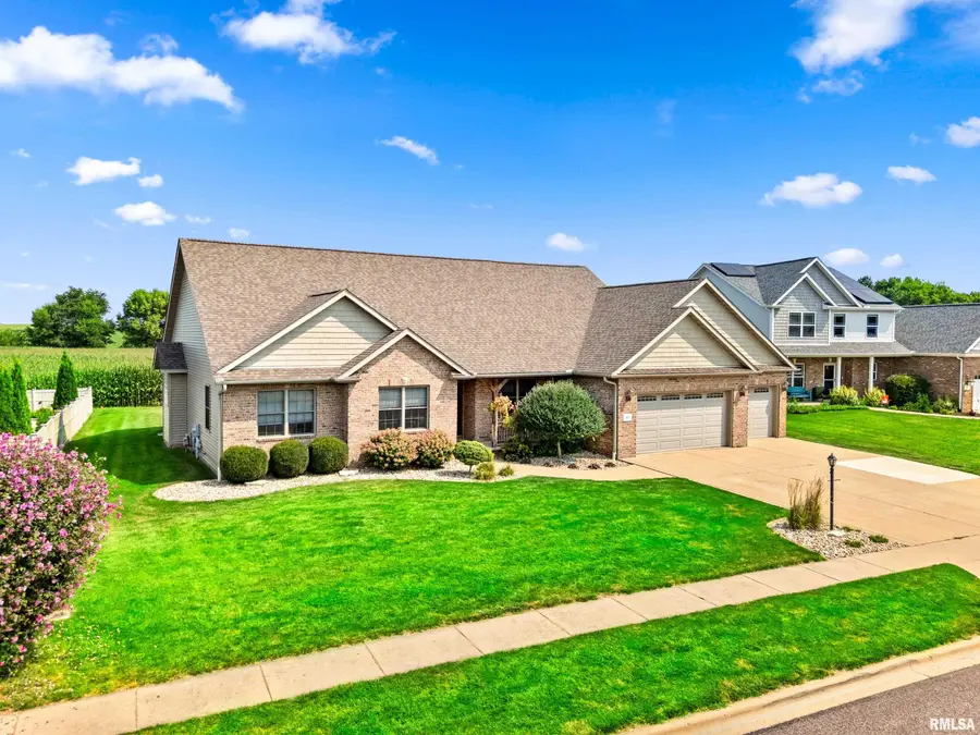 605 Victoria Drive, Washington, IL 61571 - #2