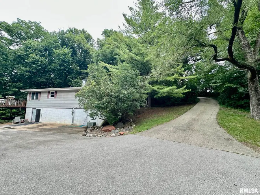 2700 Bloomington Road, East Peoria, IL 61611 - #3