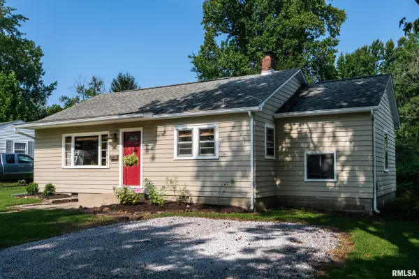 804 S Twisdale Avenue, Carbondale, IL 62901