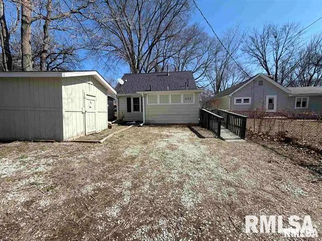 621 S Stewart Street, Creve Coeur, IL 61610 - #2