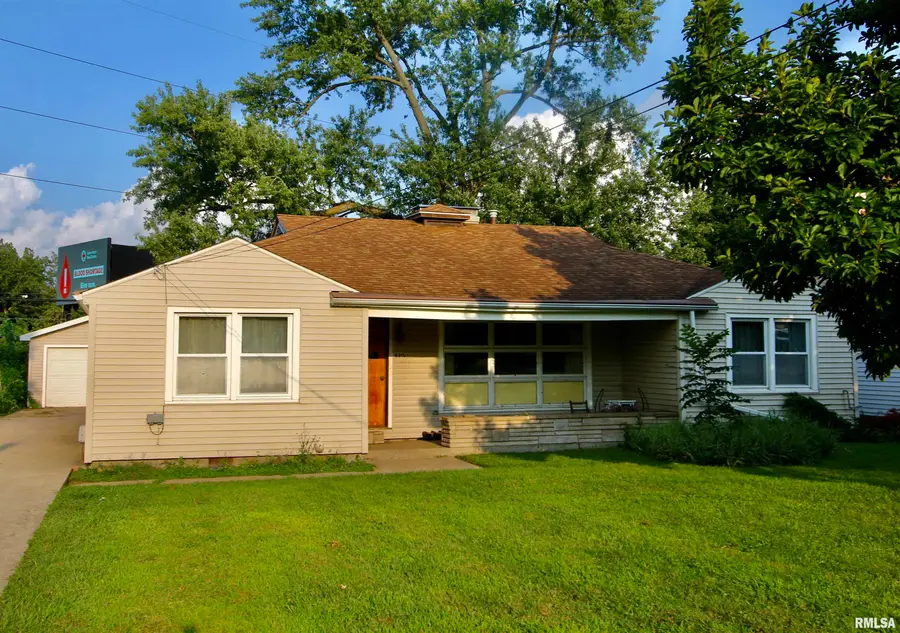 6210 N Northmoor Court, Peoria, IL 61614 - #3