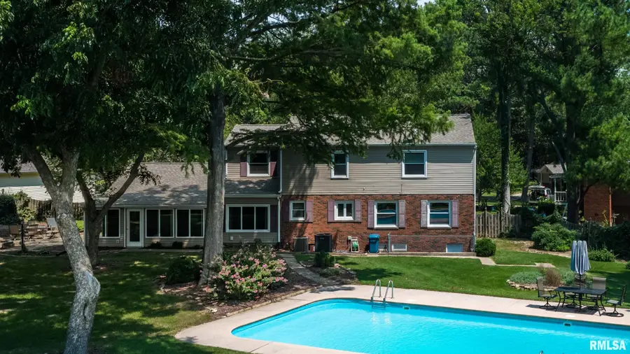 513 Dogwood Lane, Carterville, IL 62918 - #2