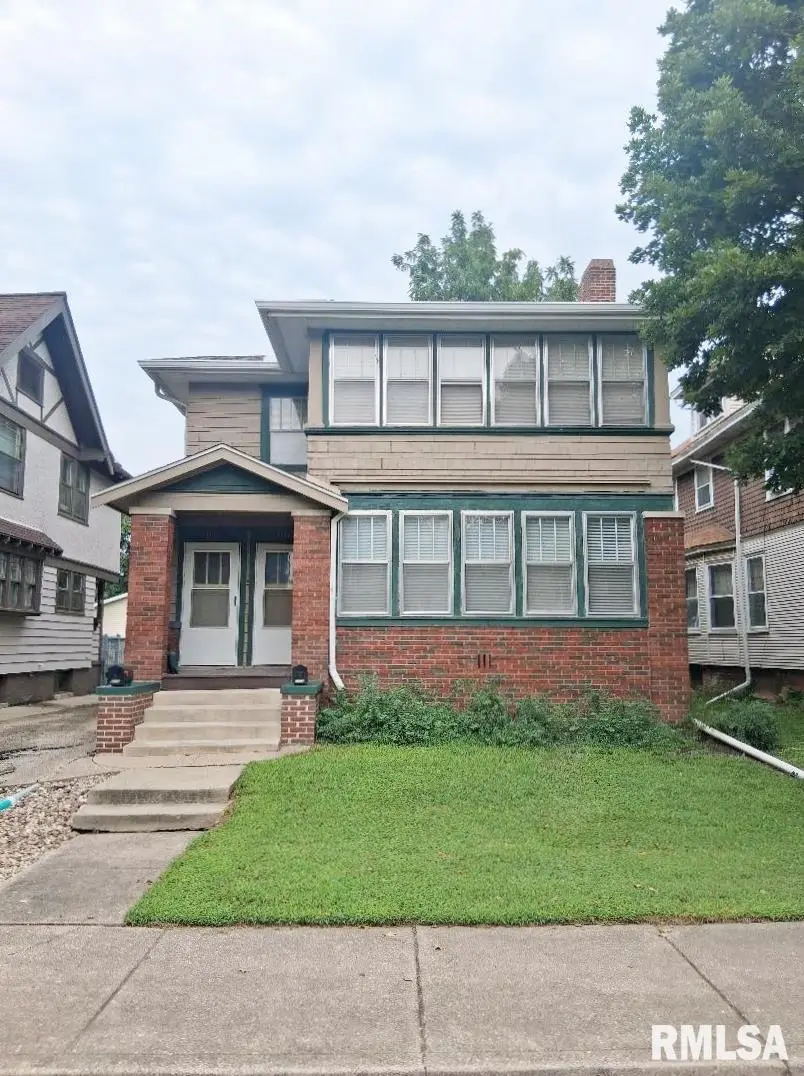 1115-1117 N Elmwood Avenue, Peoria, IL 61604 - #2