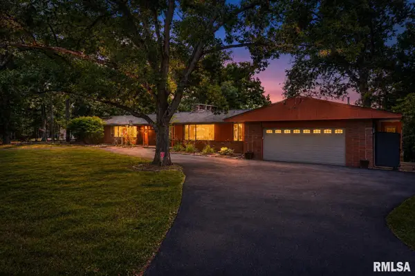204 W Detweiller Drive, Peoria, IL 61615