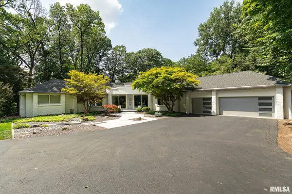 9705 N Cherrybark Court, Peoria, IL 61615