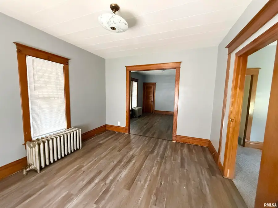 717 W Macqueen Avenue, Peoria, IL 61604 - #2