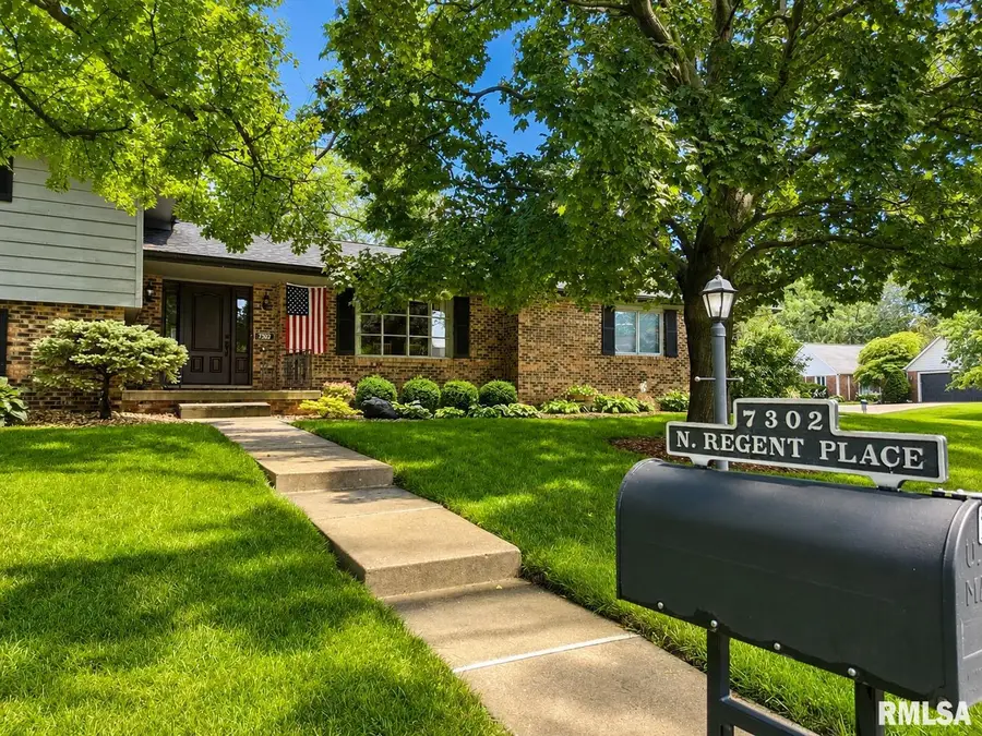 7302 N Regent Place, Peoria, IL 61614 - #2