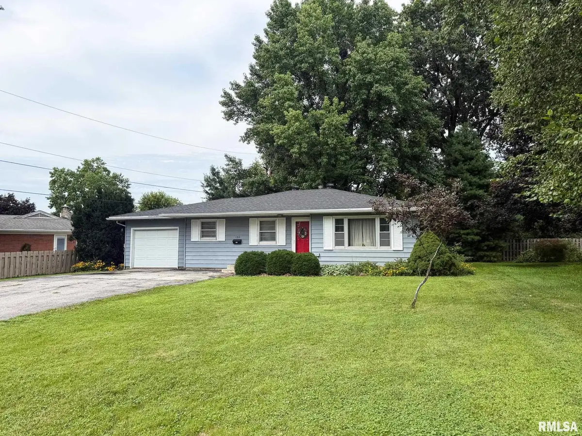 126 Penny Lane, Macomb, IL 61455 - #1
