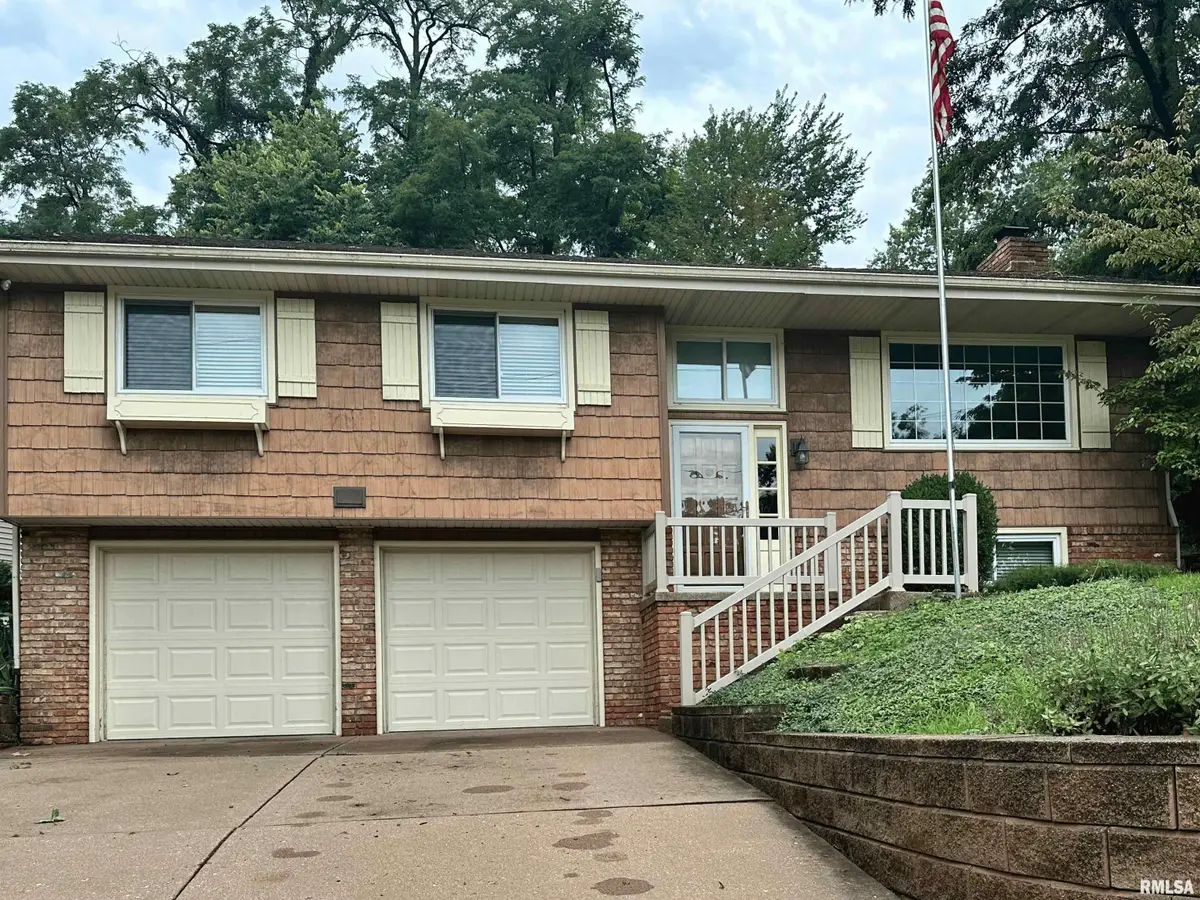 4211 N Harvard Avenue, Peoria, IL 61614 - #1