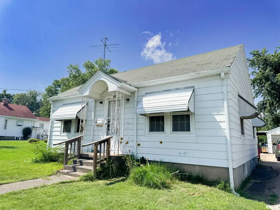 115 George Street, Anna, IL 62906 - #3