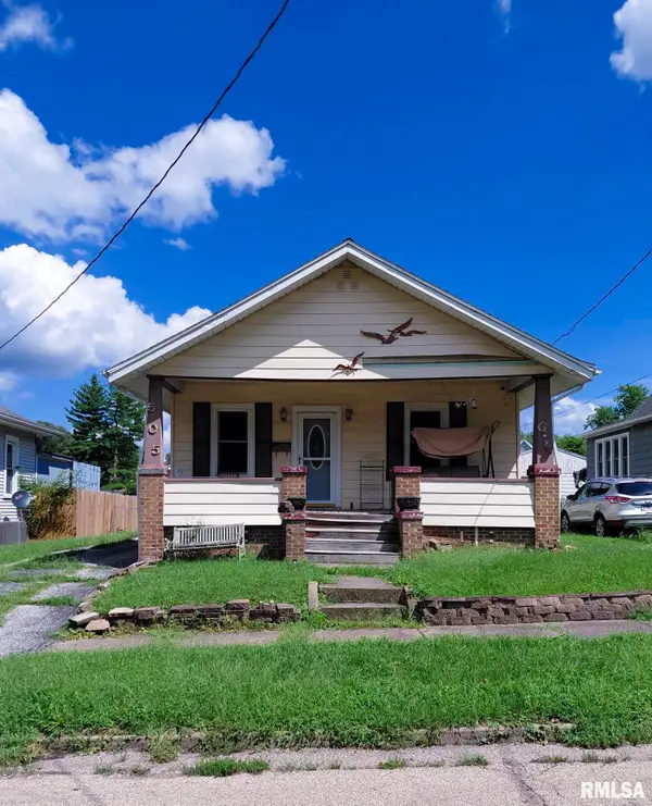 505 Baxter Court, Canton, IL 61520