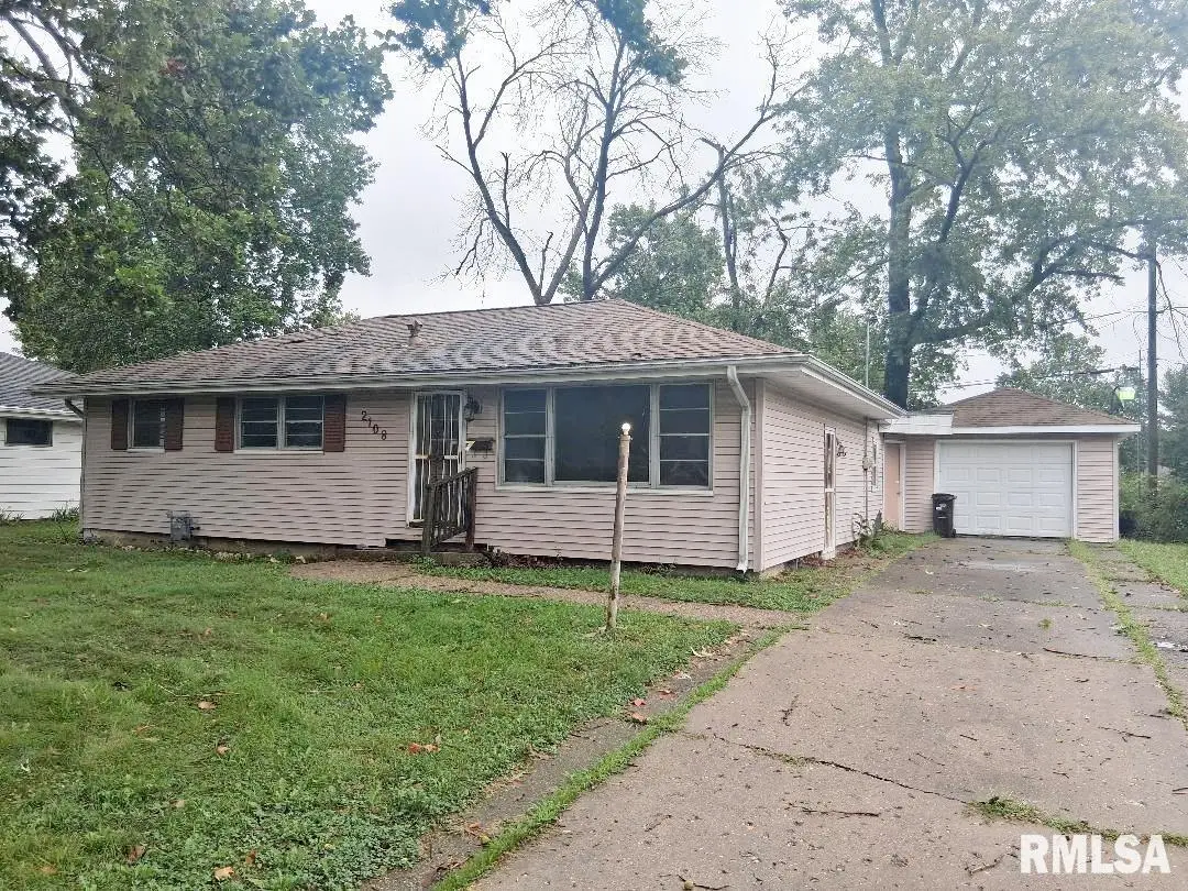2108 N Windermere Avenue, Peoria, IL 61604 - #1