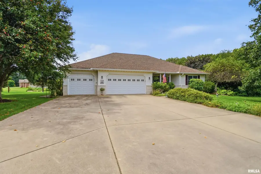 5717 S Thomas Court, Bartonville, IL 61607 - #2