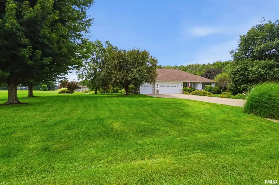 5717 S Thomas Court, Bartonville, IL 61607 - #3