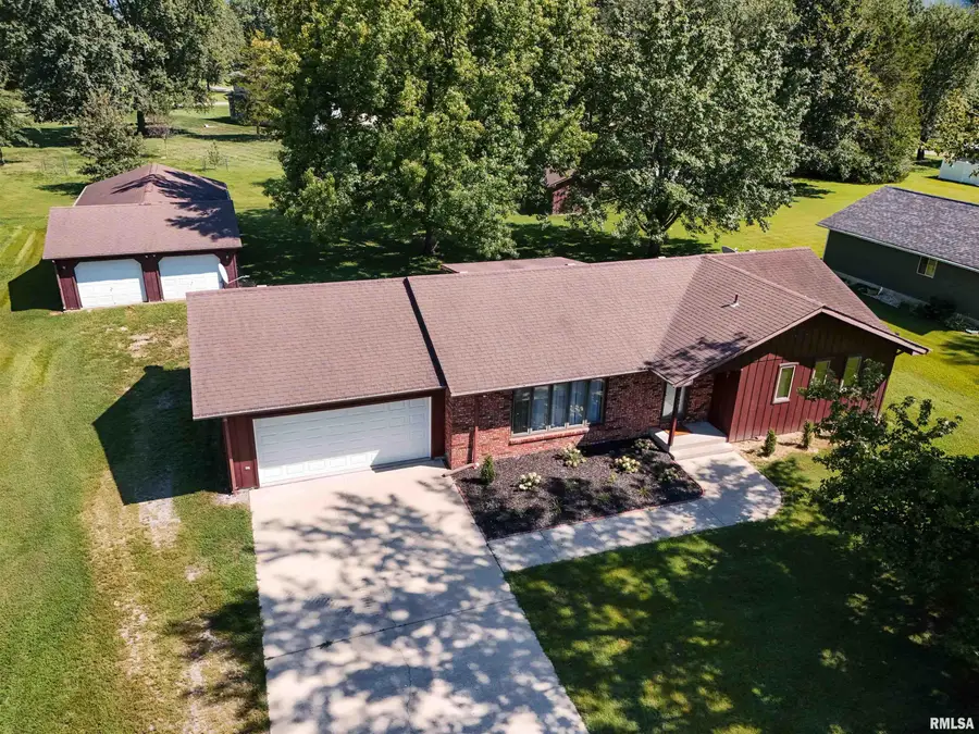 7468 Norris Drive, Marion, IL 62959 - #2