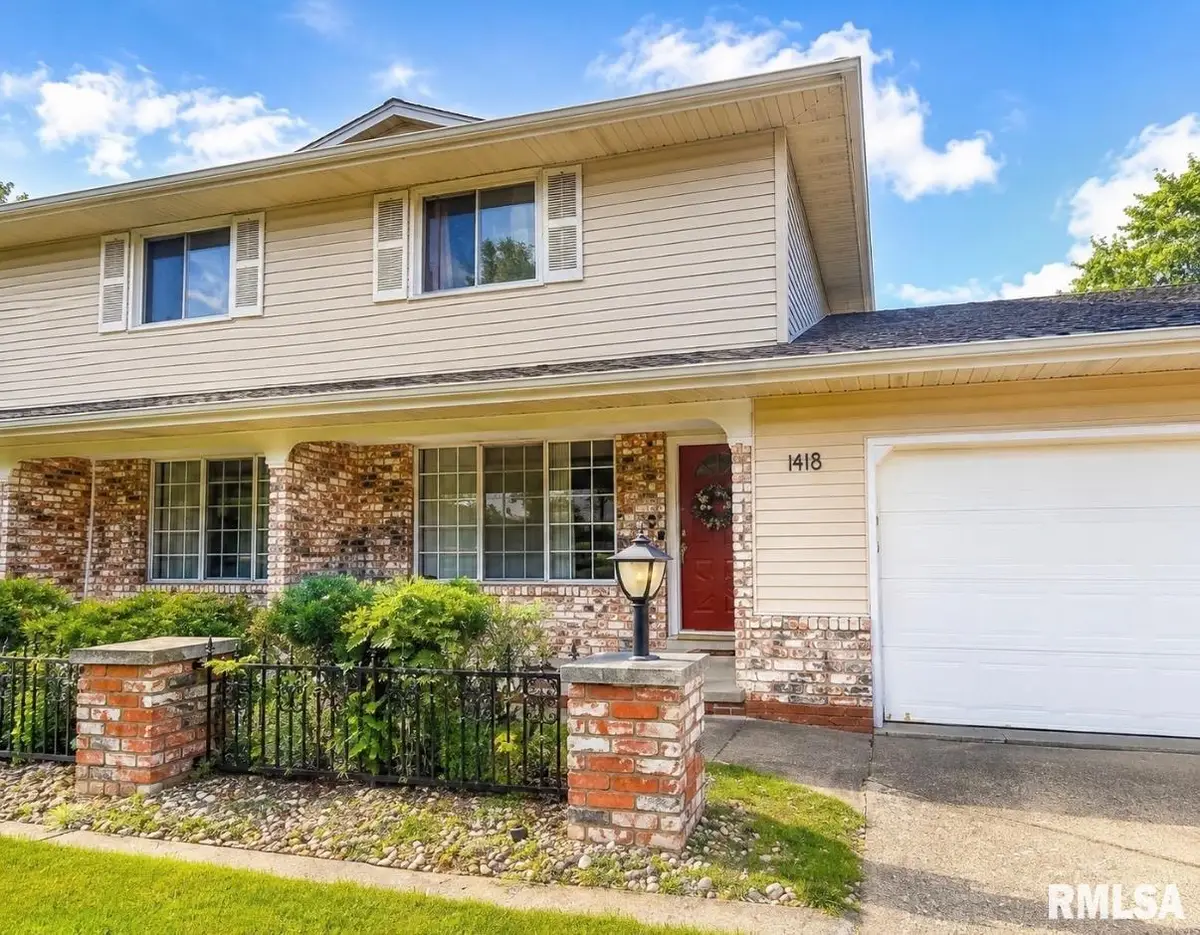 1418 W Daytona Drive, Peoria, IL 61614 - #1