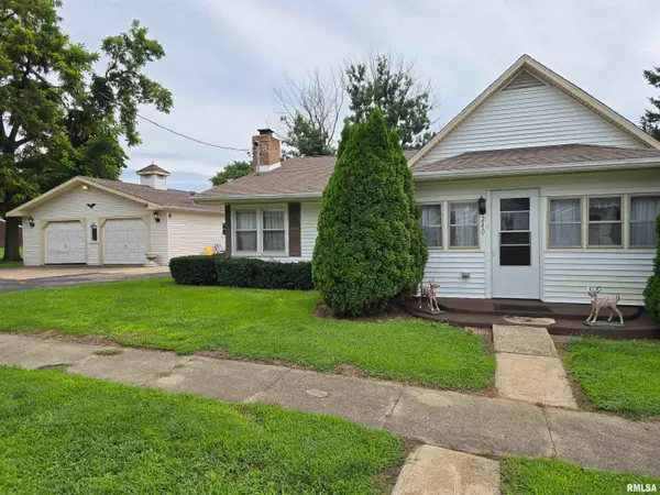 240 W Vine Street, Norris, IL 61553