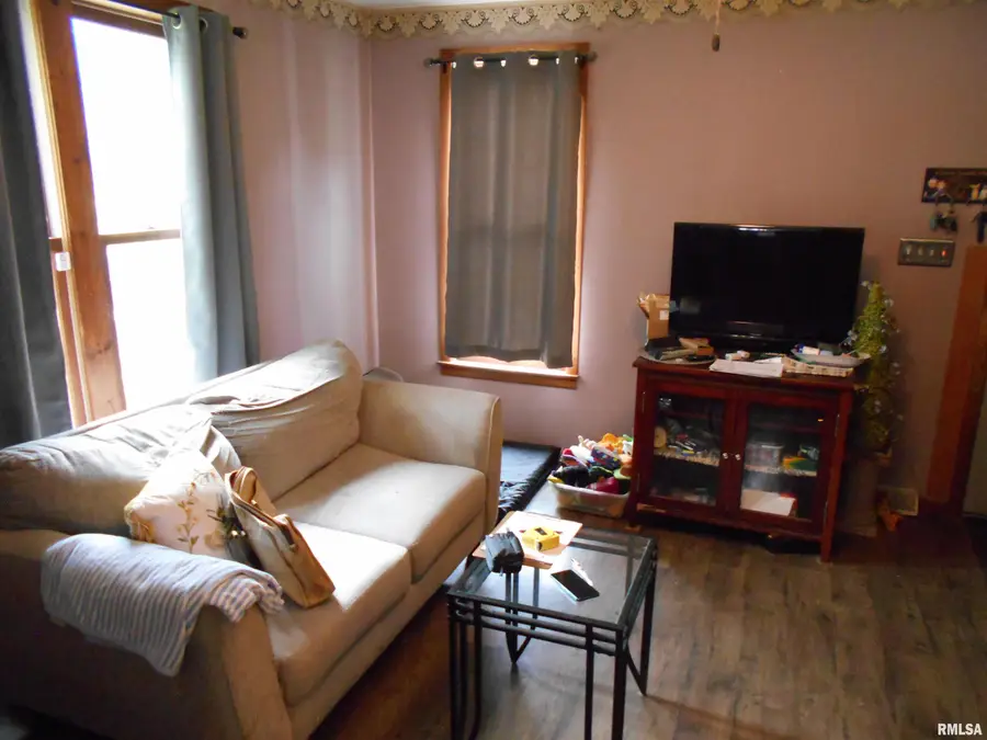 309 E Franklin Street, Macomb, IL 61455 - #3