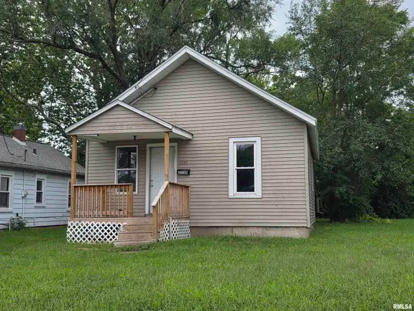 2330 W Antoinette Street, Peoria, IL 61605