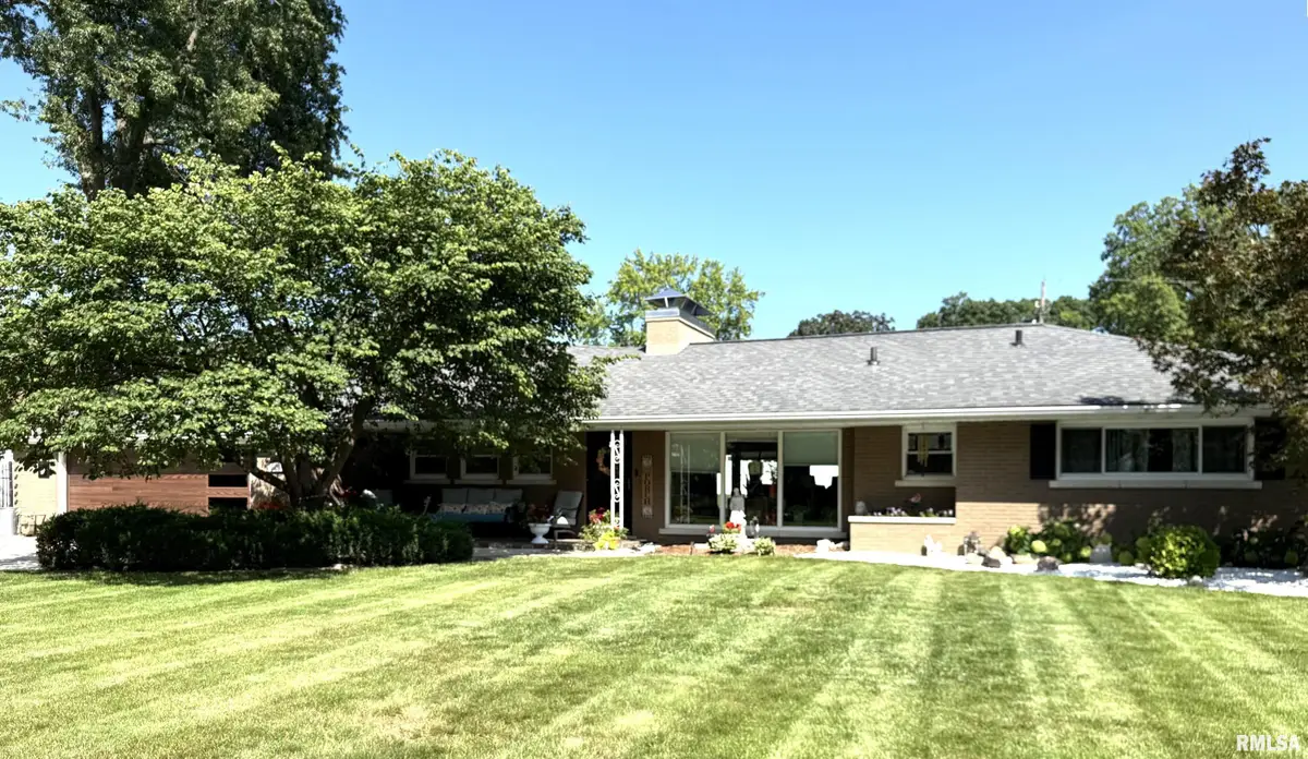 3320 N North Street, Peoria, IL 61604 - #1