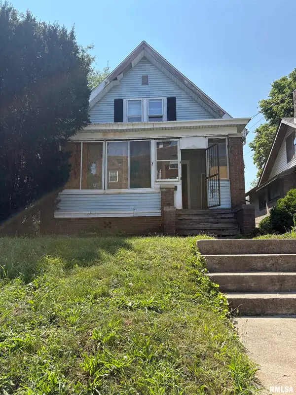2115 N Linn Street, Peoria, IL 61604