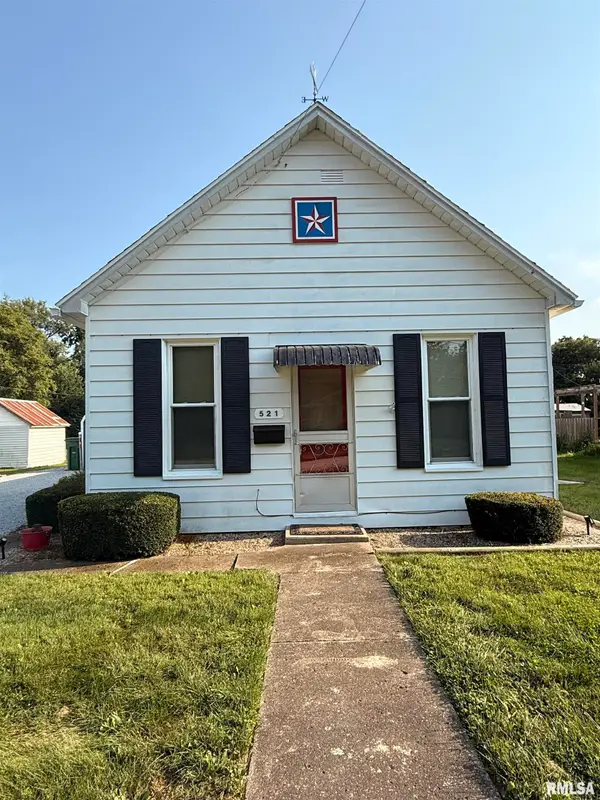 521 W Chase Street, Macomb, IL 61455