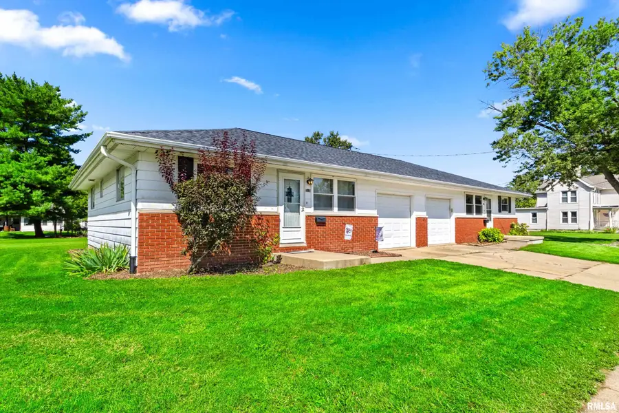 515-517 N Town Avenue, Princeville, IL 61559 - #3