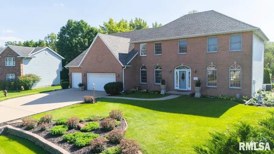 206 Warrior Way, Germantown Hills, IL 61548 - #2