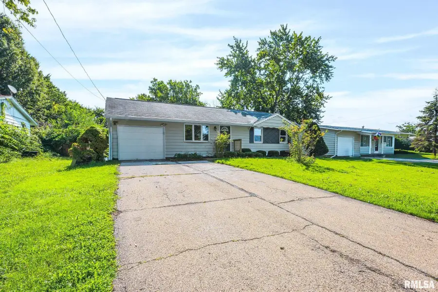 5814 N Hamilton Drive, Peoria, IL 61614 - #2
