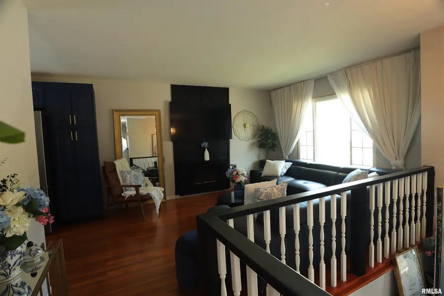 3612 W Warwick Drive, Peoria City, IL 61515 - #3