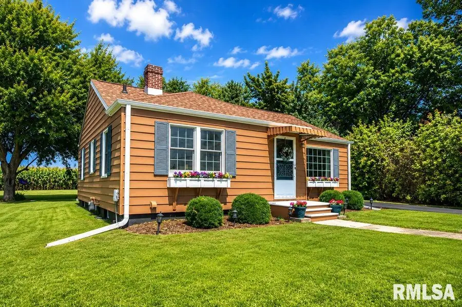 2381 N State Route 8 Route, Elmwood, IL 61529 - #3