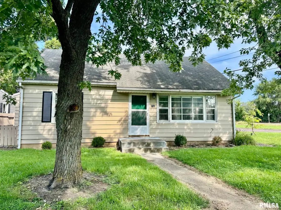 151 Allison Street, East Peoria, IL 61611 - #3