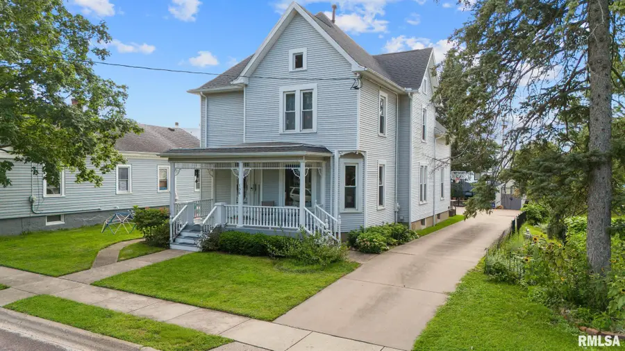 108 N High Street, Washington, IL 61571 - #2