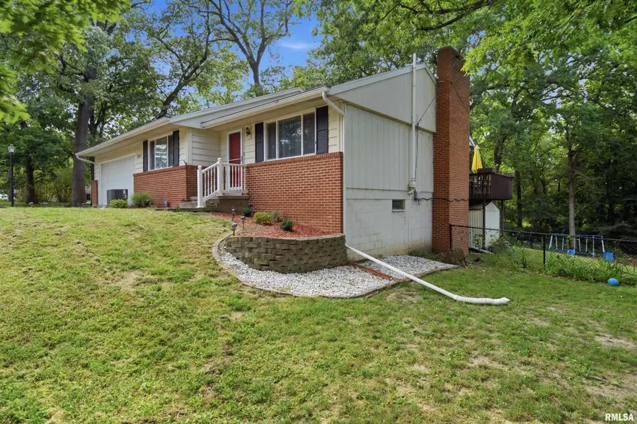 5907 N Tampico Drive, Peoria, IL 61614 - #2