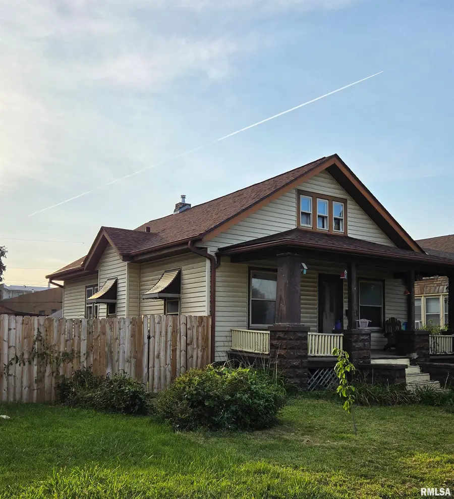 411 41st Street, Moline, IL 61265-1648 - #2