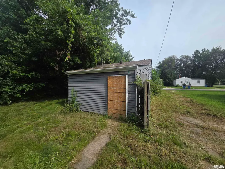 1928 E Spruce Street, Springfield, IL 62703 - #3