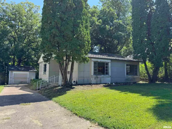 217 Chandler Boulevard, Macomb, IL 61455