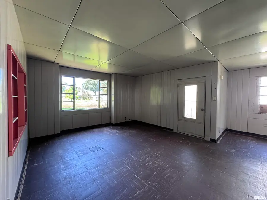 217 Chandler Boulevard, Macomb, IL 61455 - #3
