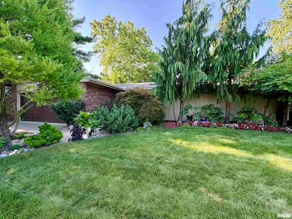 208 W Wolf Road, Peoria, IL 61614
