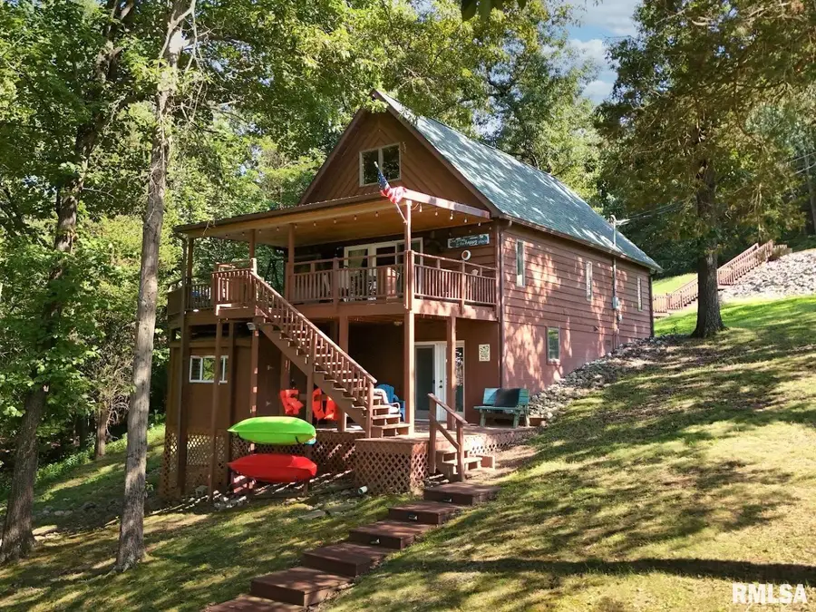 565 N Lakeshore Drive, Goreville, IL 62939 - #2