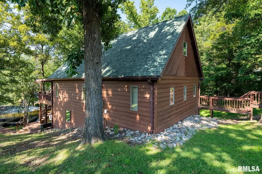 565 N Lakeshore Drive, Goreville, IL 62939 - #3