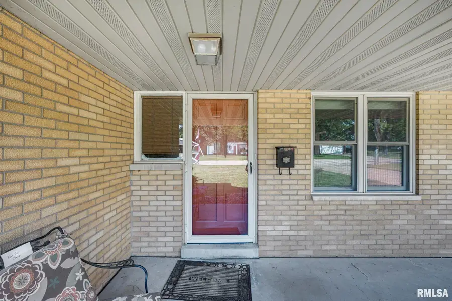 346 S Louisiana Avenue, Morton, IL 61550 - #2