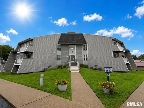 2632 W Willowlake Drive #631, Peoria, IL 61614